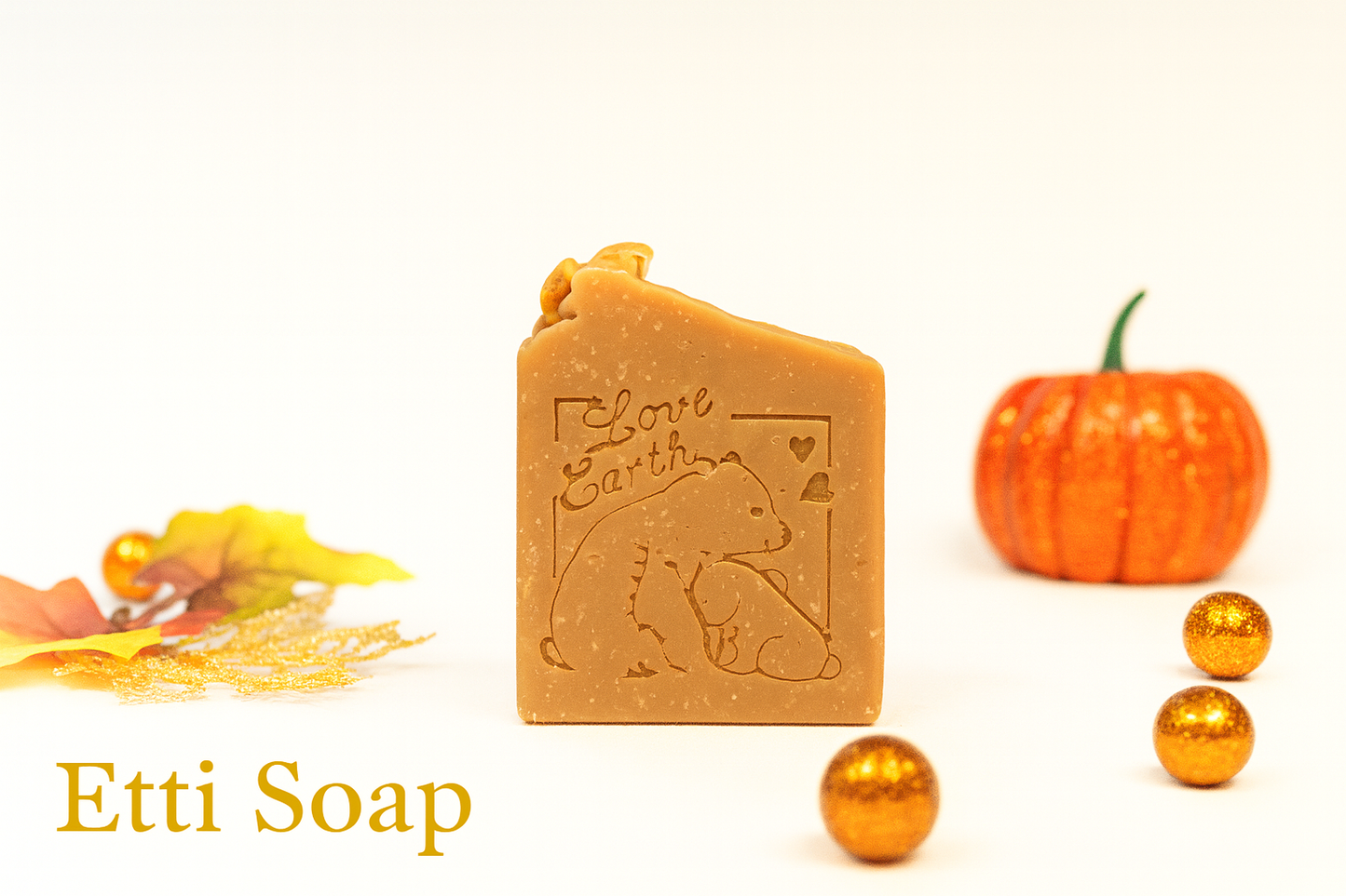 Handmade Autumn Spice Delight Soap Bar with pumpkin spice and ginger aroma, displayed on a clean white background – Etti Soap artisan collection.
