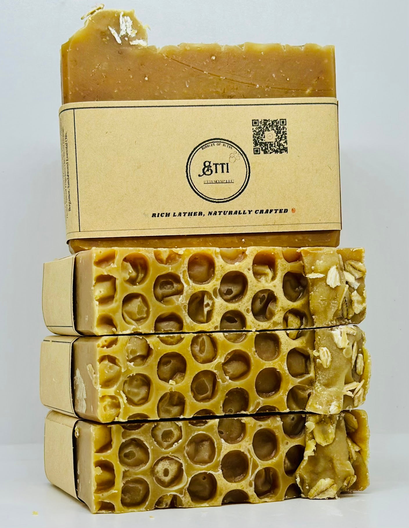 Honey & Goat Milk Soap |Bee Pollen | Naturally Nourishing Cleanse