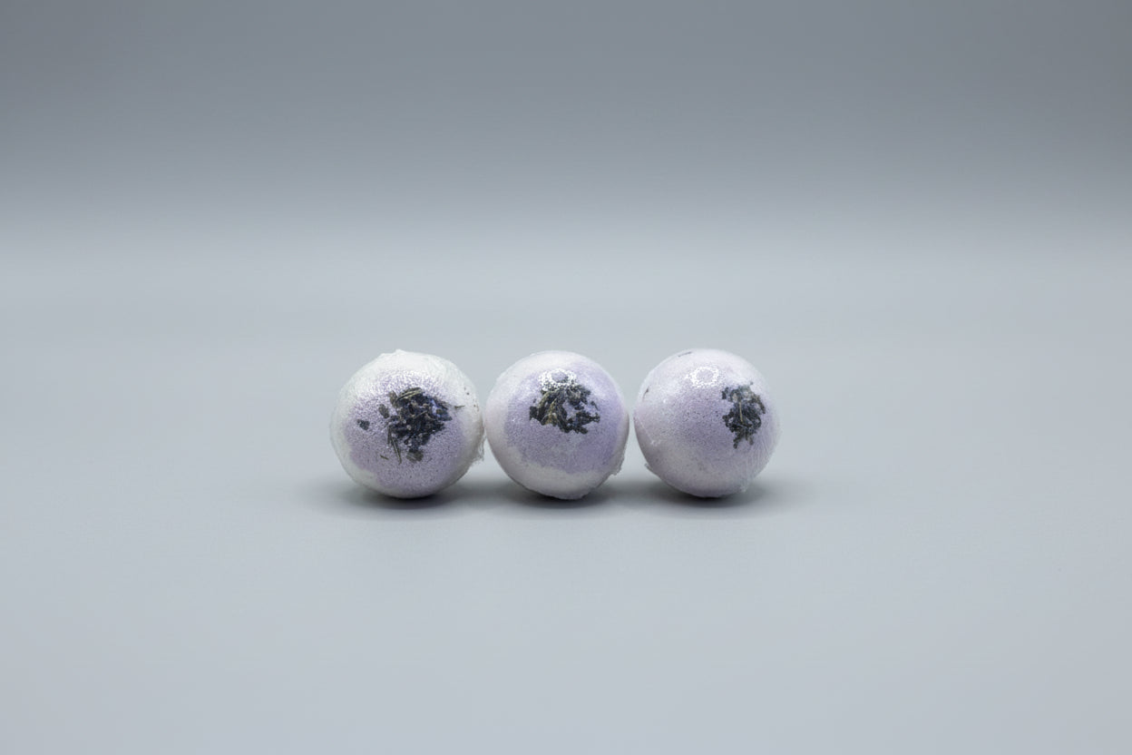 Premium Goat Milk Bath Bombs – Lavender • Set of 3 (2.2 oz each)